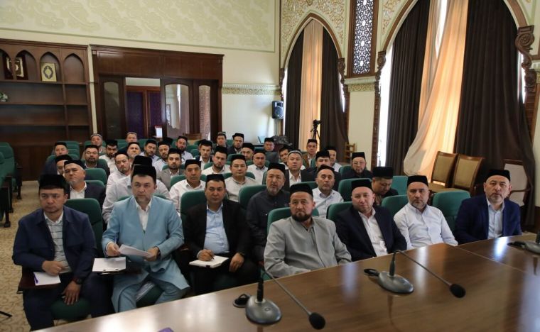 “Ҳаж – 2026” элликбошилари учун муҳим вазифалар белгиланди