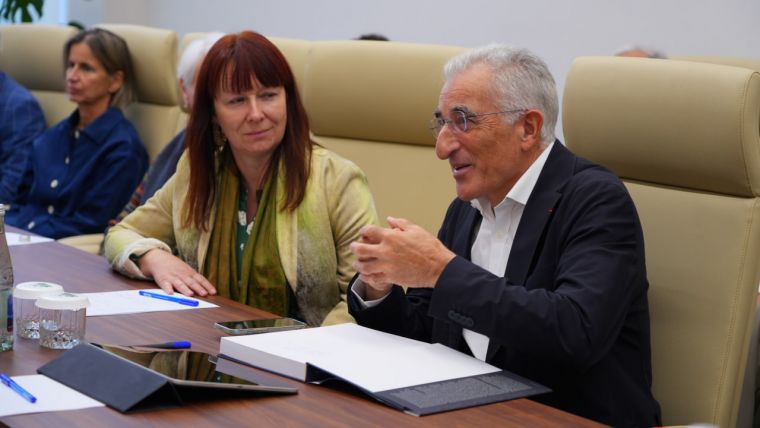 Diniy idorada xorijlik olimlar bilan samimiy suhbat o‘tkazildi