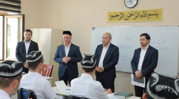 قام مسؤولي المجال بزيارة إلى المؤسسات التعليمية الدينية