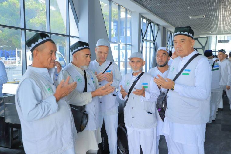 Namanganlik hojilarning dastlabki guruhlari Vatanga qaytib keldi