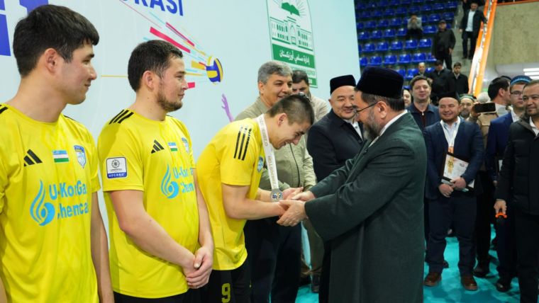 “Ўзбекистон мусулмонлари идораси кубоги” волейбол мусобақаси ғолиби — Қашқадарё жамоаси!