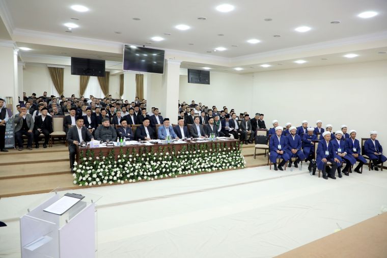 تم تكريم الفائز 
