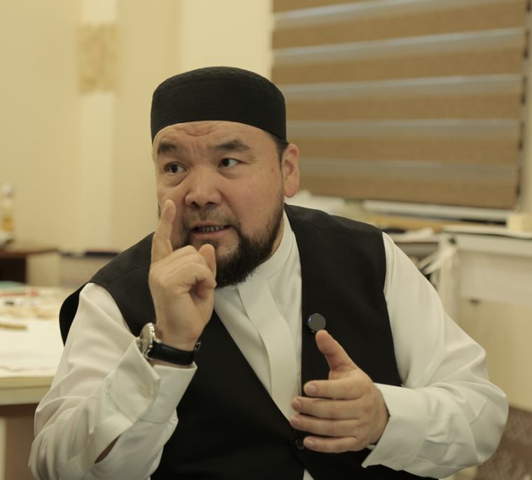 Diniy idorada Usmon Mus'hafi matni tadqiq qilinmoqda