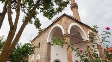 В мусульманском регионе Сербии отметили 500-летие османской мечети