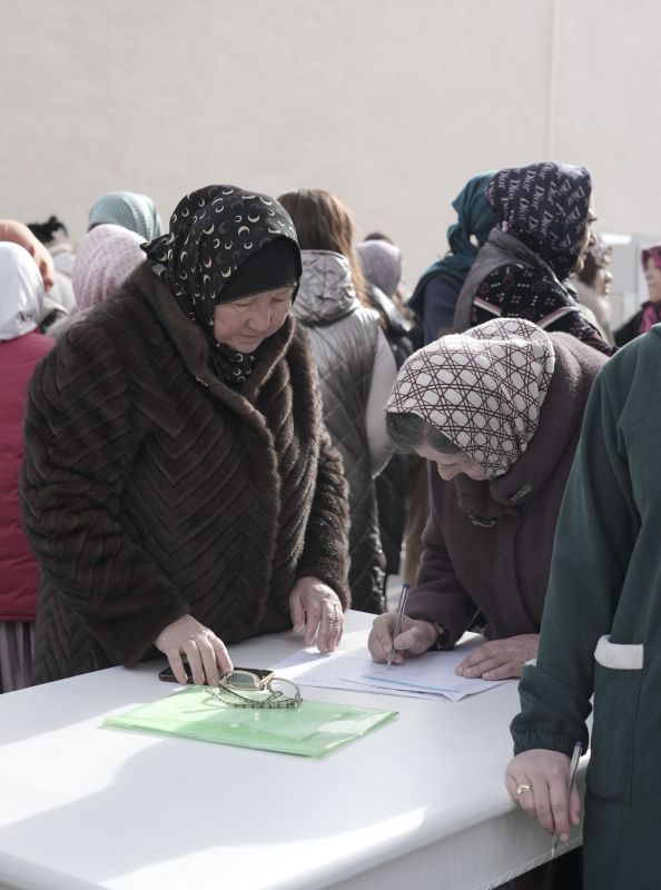 Рамазон туҳфаларининг дастлабкиси эҳтиёжманд оилаларга етказилди