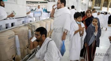 “Масжидул Ҳаром” зиёратчиларига 8 миллион литр замзам сув тарқатилди