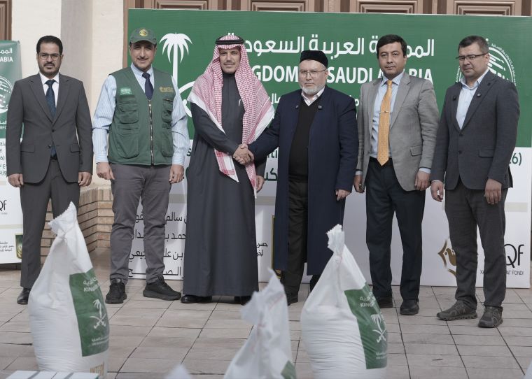 Рамазон туҳфаларининг дастлабкиси эҳтиёжманд оилаларга етказилди