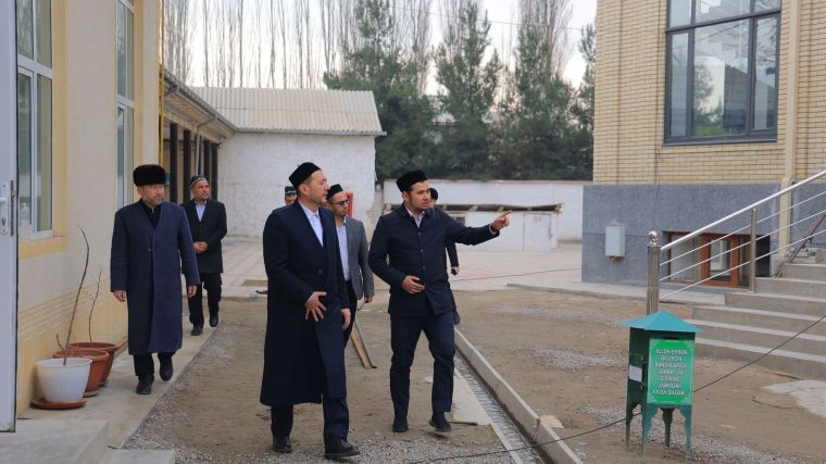 Pop tumani imomlari bilan uchrashilib, masjidlar holati o‘rganildi
