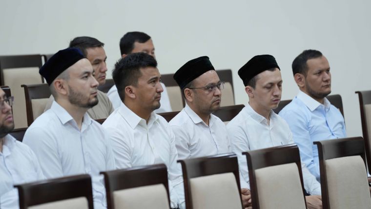 HAMKOR JURNALIST, BLOGЕR VA MATBUOT KOTIBLARI QUTLANDI