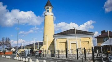 Открытие мечети с исторической и современной архитектурой в Татарстане 