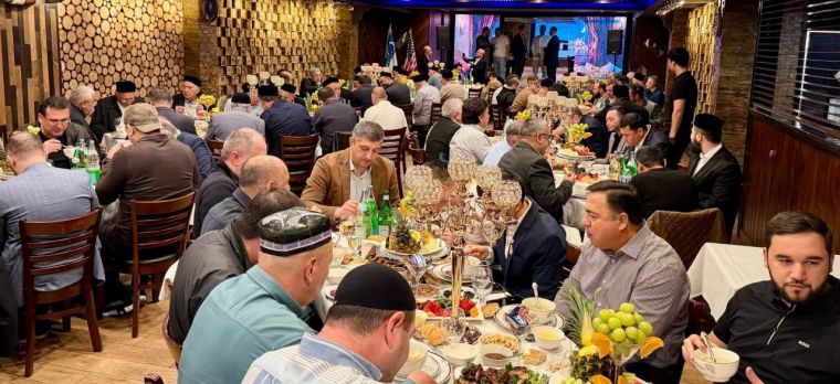 На ифтар в Филадельфии собрались представители диаспоры, находящиеся в США граждане Узбекистана