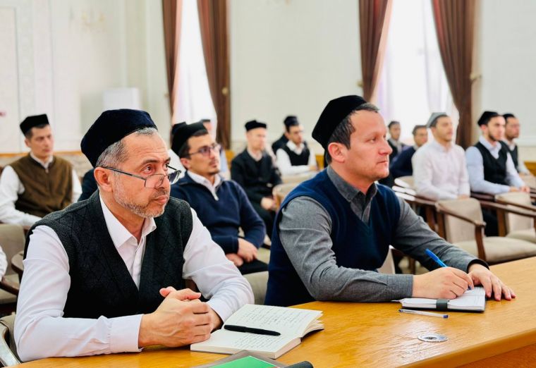 Мир Араб олий мадрасасида соҳага оид устувор вазифалар белгилаб олинди