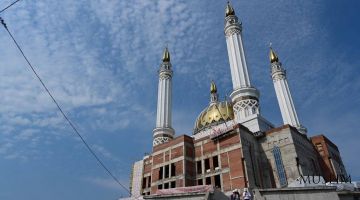 Глава Башкортостана снова пообещал, что работы по мечети 