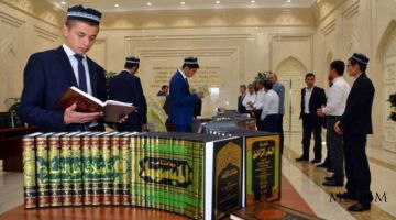 جمع 220 نسخة إلكترونية لمخطوطات 