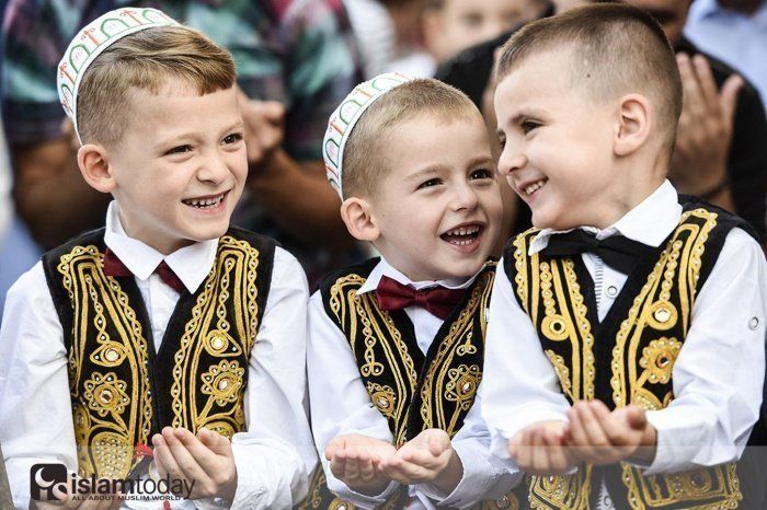 Как мусульмане по всему миру встречают месяц Рамадан