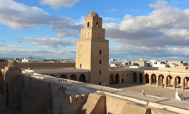 Saudiya Arabistoni Uqba bin Nafi' masjidini qayta tiklash harakatida