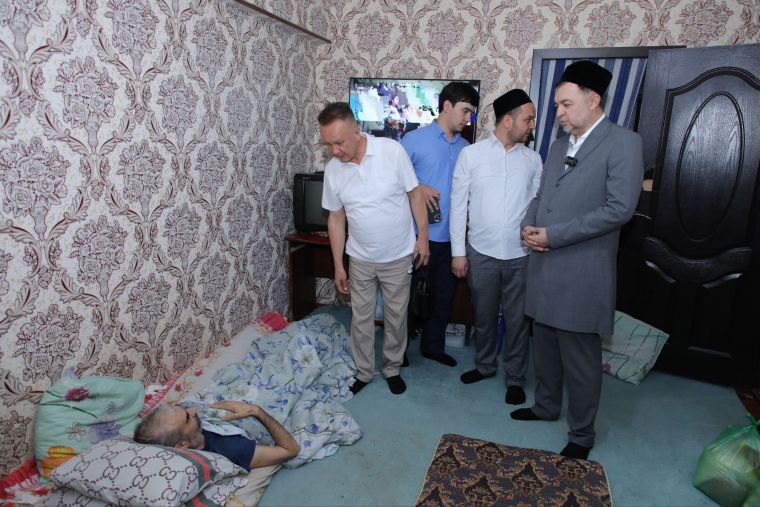 Yunusobodda yuzdan ziyod oiladan hol so‘raldi