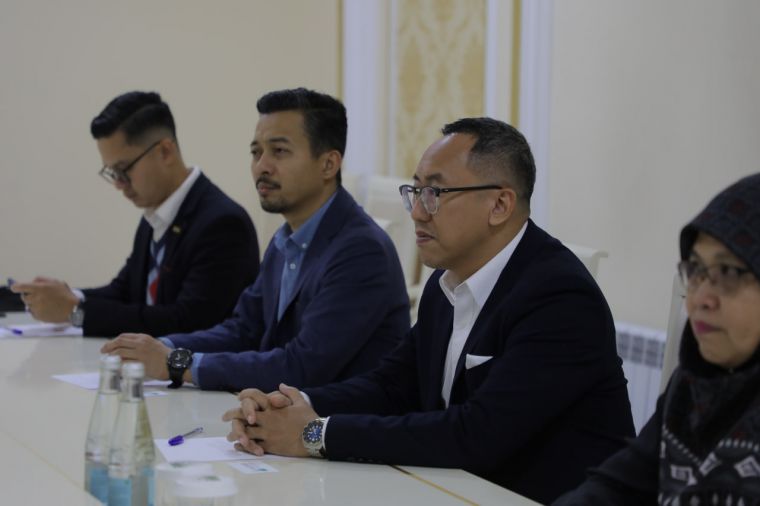 Malayziya delegatsiyasi Diniy idoraga tashrif buyurdi