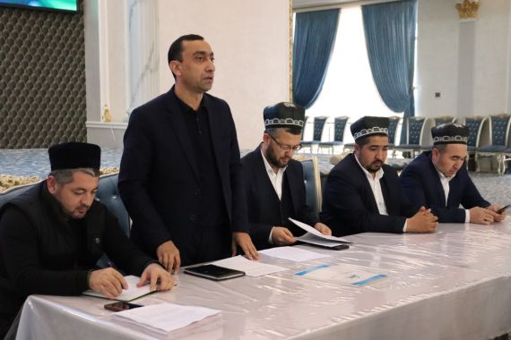 بمناسبة الذكرى الحادية والثلاثين للدستور نظمت الندوة من قبل الأئمة