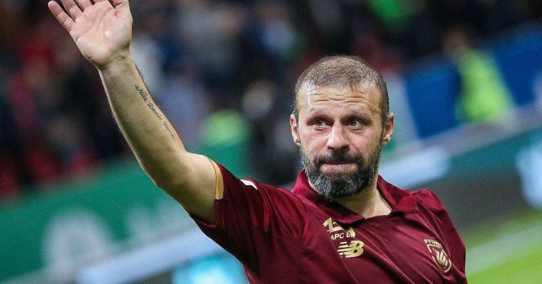 Гёкдениз Карадениз покидает «Рубин», оставив в Татарстане мечеть 