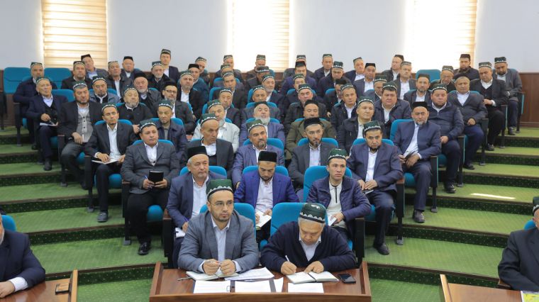 Навоий ва Наманган вилоятлари имомларга ҳуқуқий тавсиялар берилди