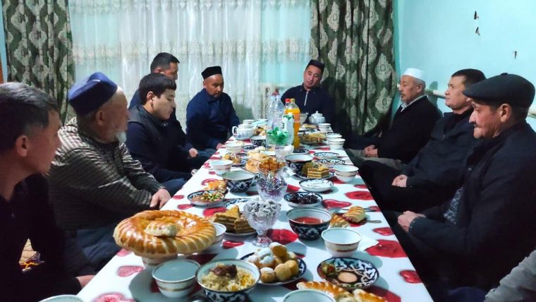 Ezgu ishda hamma birday faollik ko‘rsatyapti