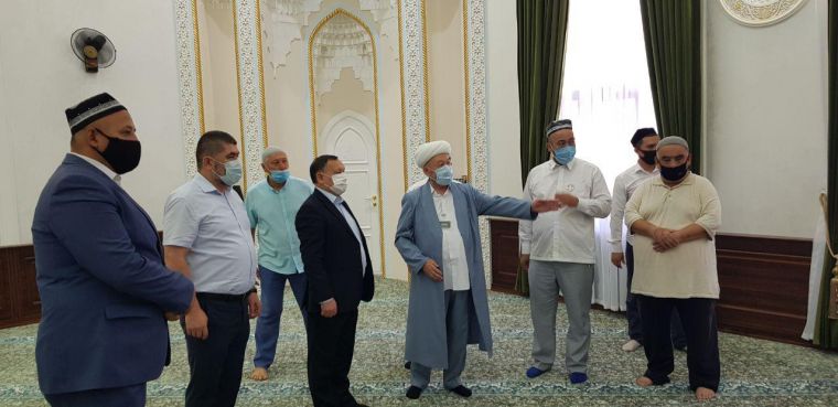 Onlayn: Muftiy hazratlari Toshkent shahridagi “Mevazor” jome masjidining yangi qurilgan binosiga tashrif buyurdilar