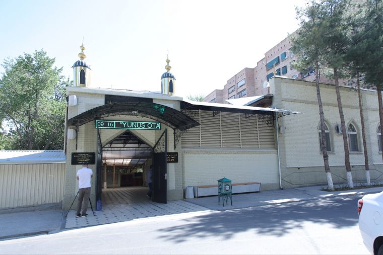 Yunusobodda yuzdan ziyod oiladan hol so‘raldi