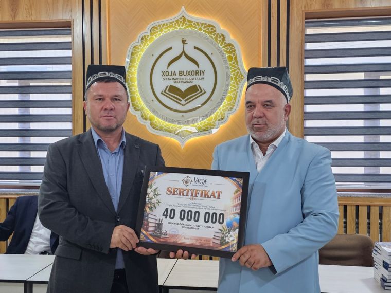 Qashqadaryoda ustoz va murabbiylarga yuksak ehtirom ko‘rsatildi