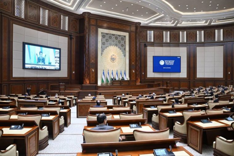 Diniy sohadagi davlat siyosati konsepsiyasida nimalar nazarda tutilgan?