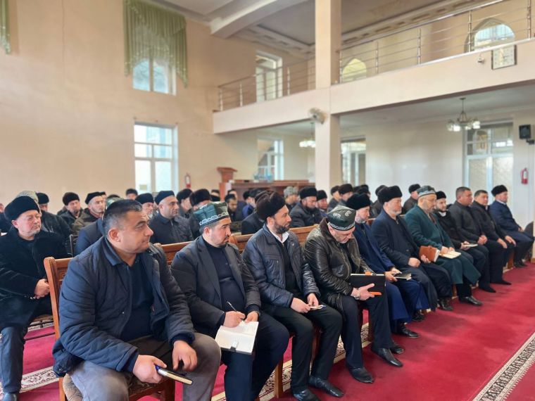 Imomlar va hojilar faoliyati yuqori baholandi