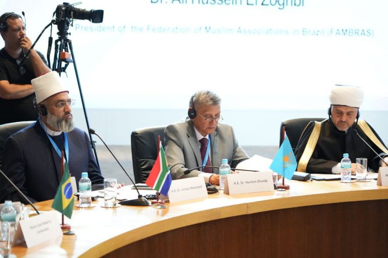 Делегация Узбекистана принимает участие в престижном форуме в Бразилии