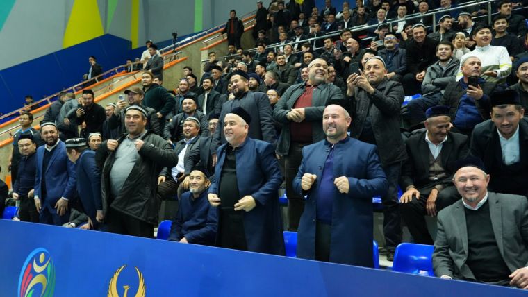 “Ўзбекистон мусулмонлари идораси кубоги” волейбол мусобақаси ғолиби — Қашқадарё жамоаси!