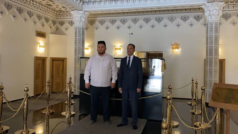 Саудия Арабистони Вақф фондига 20 000 нусха Қуръони карим ҳадя қилди