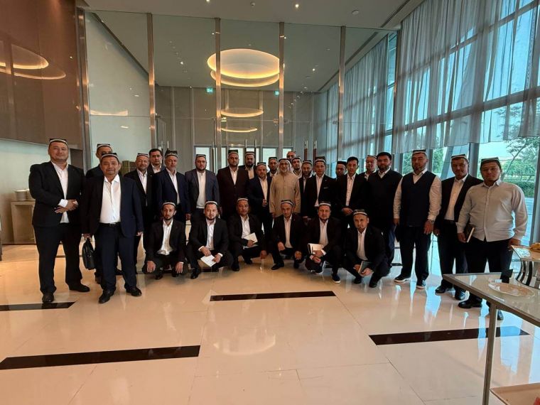 Imomlar BAAda zamonaviy uslub va ilg‘or tajribalarni o‘rganmoqda