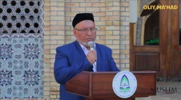 Diniy ta'lim bo'yicha Oliy ma'had peshqadamdir