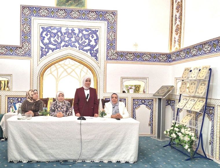 Бухорода аёл-қиз талабалар учун семинар ўтказилди