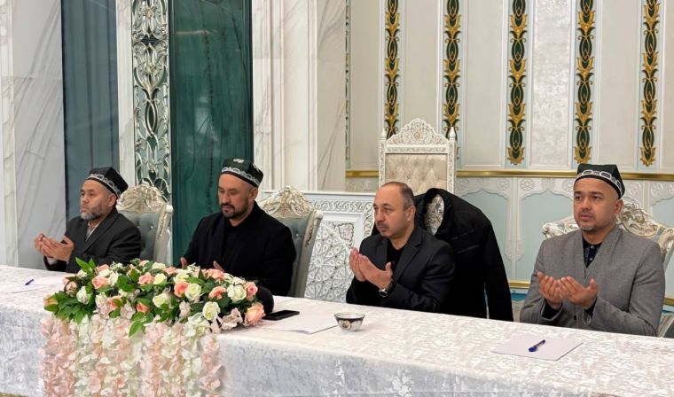 Имом-хатиблар фаолиятини такомиллаштириш бўйича семинар ўтказилди