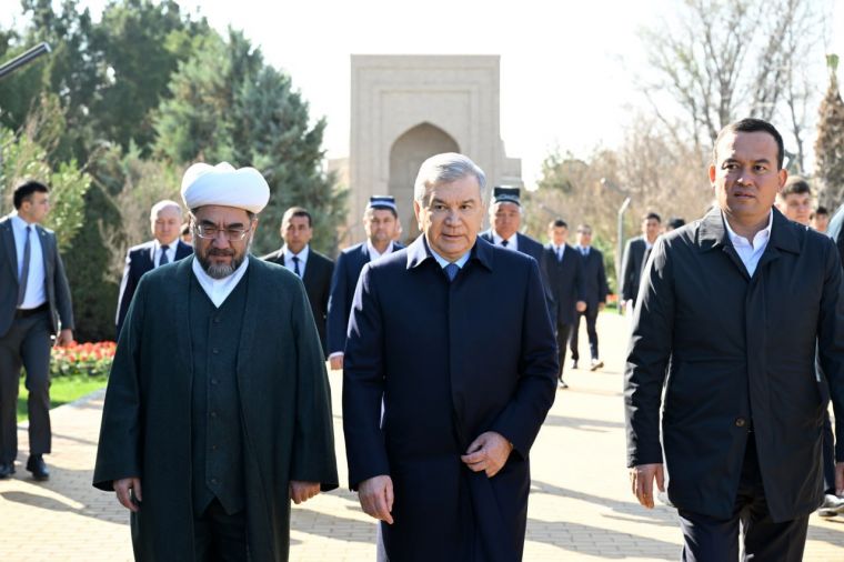 Президент Шавкат Мирзиёев Сурхондарё вилоятига келди