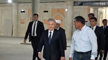 Imom Buxoriy maqbarasi ziyorat qilindi