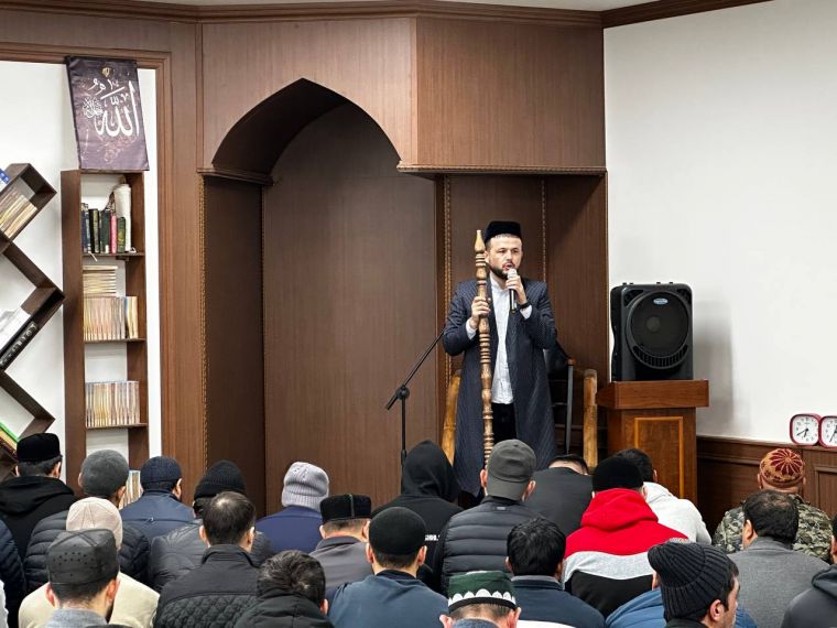 Жанубий Корея сафари: Хориждаги ватандошларга маърифий суҳбатлар қилинмоқда