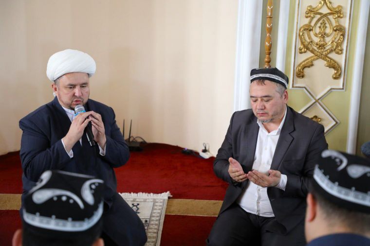 Паломники в махаллях