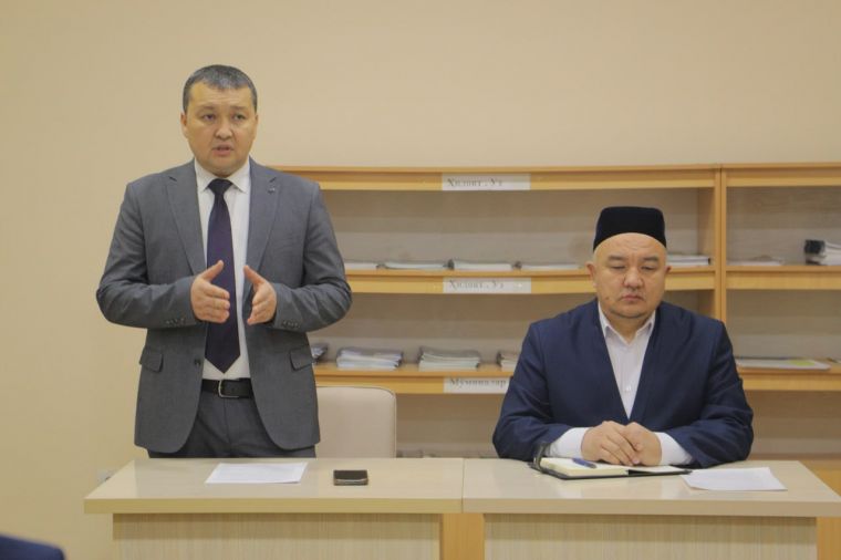Қорақалпоғистонда диний соҳа вакиллари билан муҳим учрашув ўтказилди 