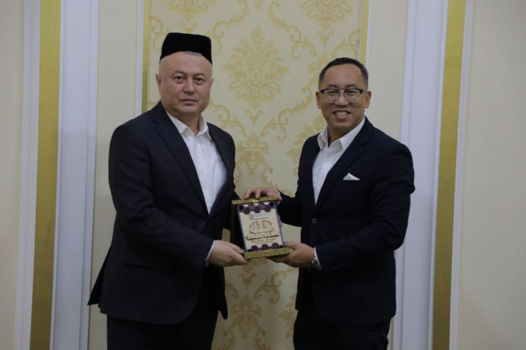 Malayziya delegatsiyasi Diniy idoraga tashrif buyurdi