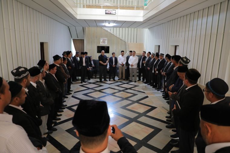 Olis hududdagi imomlar Diniy idora faoliyati bilan tanishdi (Foto+)