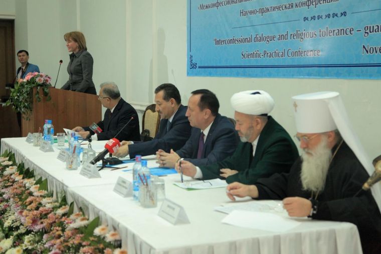 “Konfessiyalararo muloqot va diniy bag‘rikenglik - jamiyat barqarorligi garovi” mavzuidagi ilmiy-amaliy anjuman