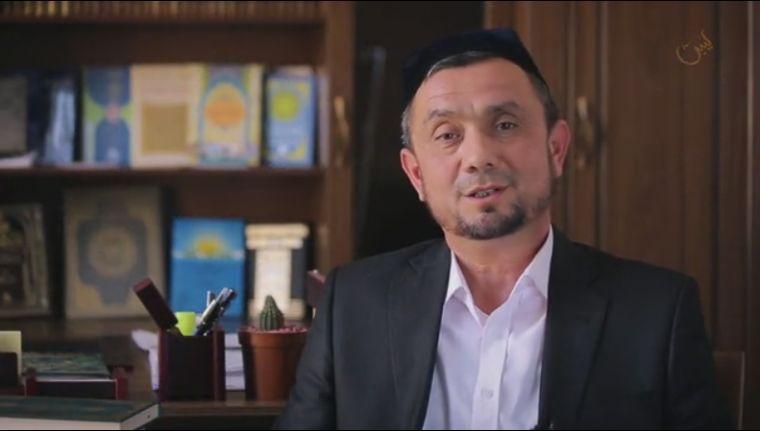 Iymon qalbda bo'ladi. Qalb esa faqat Allohning hukmidadir