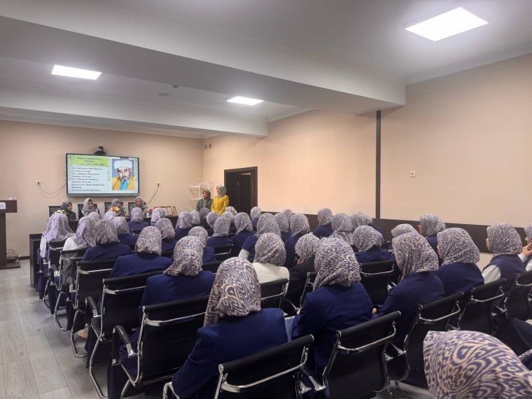 Шайх Юсуфхон тўра Шокиров ҳаёти ва фаолияти талаба қизларга таништирилди