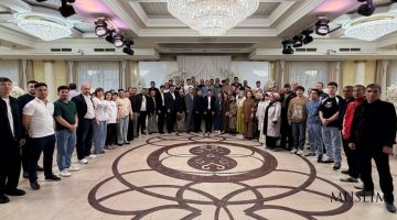 В Екатеринбурге организован благотворительный дастархан для соотечественников по случаю Курбан хайита