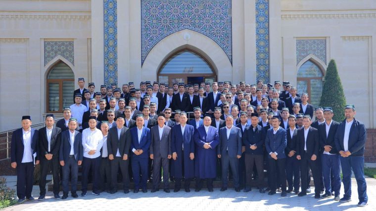 Уламолар ва ёшлар мулоқоти